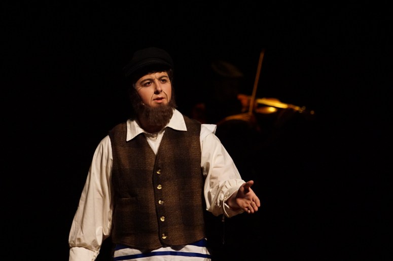William Hahn as Tevye 