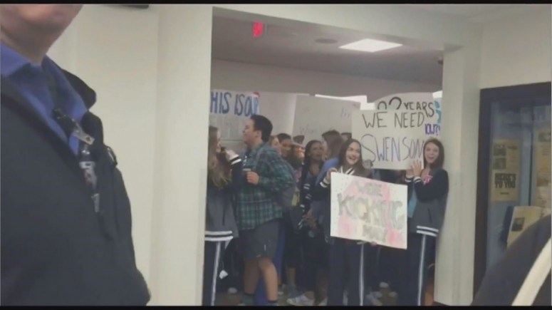 drill team coach protest_1459990729437_1438426_ver1.0